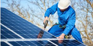 Installation Maintenance Panneaux Solaires Photovoltaïques à Cazats